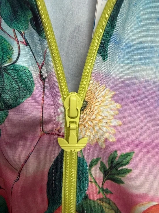 Adidas Floralina Farm Rio Firebird Jacket  - L - NWT - Picture 4 of 7